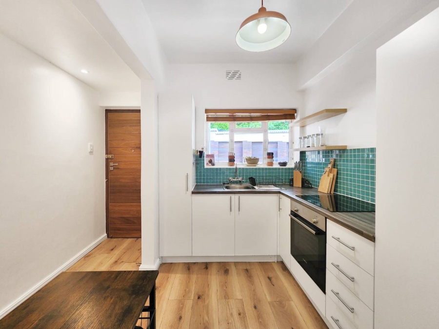 To Let 2 Bedroom Property for Rent in Tamboerskloof Western Cape